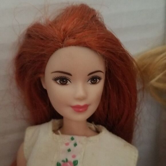 Vintage Assorted Barbie Doll and more Collection - Picture 3 of 9